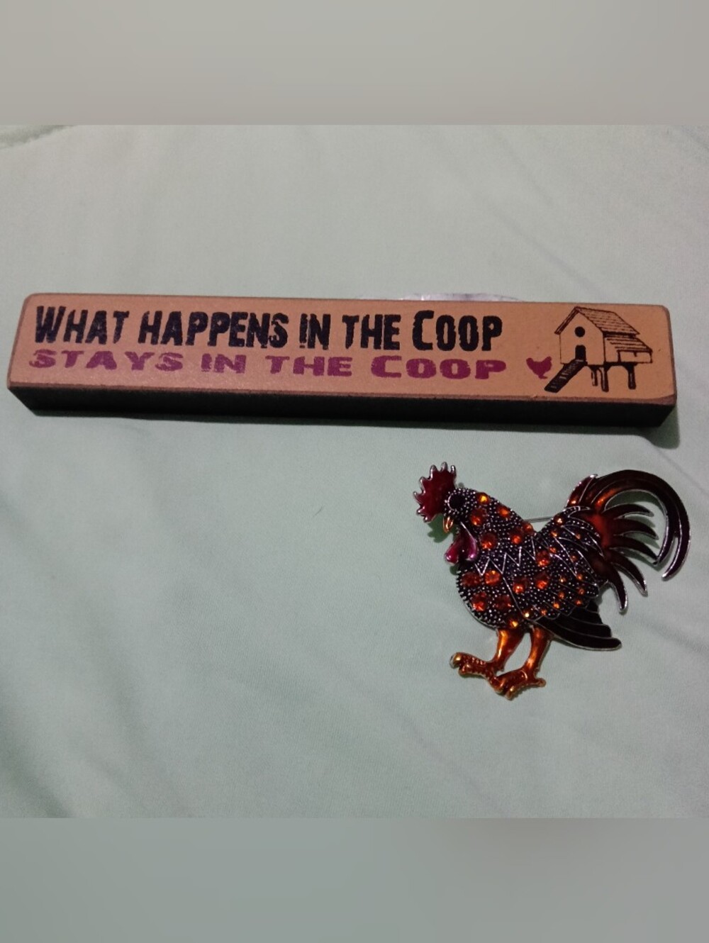 Rooster & Hear See Speak No Monkey Brooches w/What Happens In The Coop" Plaque - Picture 2 of 7